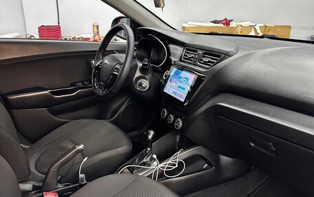 KIA Rio III рестайлинг, 2015 год, 560 000 рублей, 5 фотография