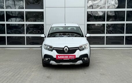 Renault Logan II, 2019 год, 1 230 000 рублей, 2 фотография
