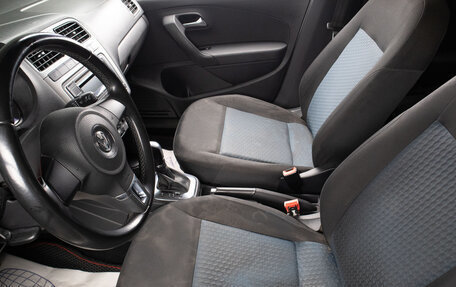 Volkswagen Polo VI (EU Market), 2013 год, 869 000 рублей, 14 фотография