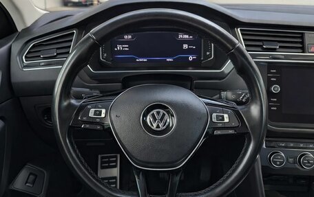 Volkswagen Tiguan II, 2019 год, 2 100 000 рублей, 10 фотография