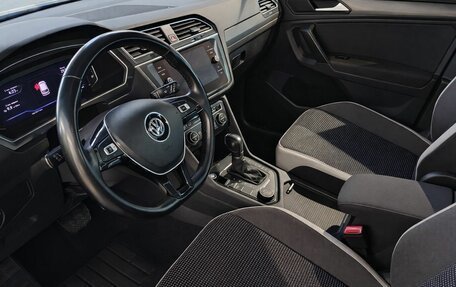 Volkswagen Tiguan II, 2019 год, 2 100 000 рублей, 7 фотография