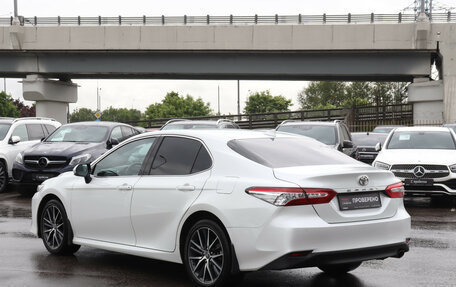 Toyota Camry, 2021 год, 3 280 000 рублей, 8 фотография