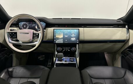 Land Rover Range Rover IV рестайлинг, 2023 год, 15 990 000 рублей, 11 фотография
