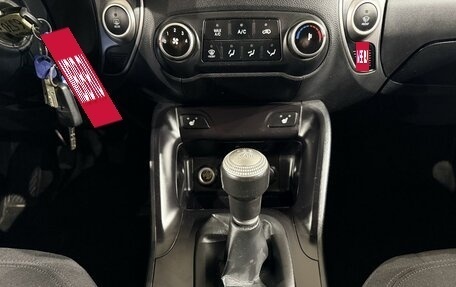 Hyundai ix35 I рестайлинг, 2012 год, 1 049 000 рублей, 17 фотография