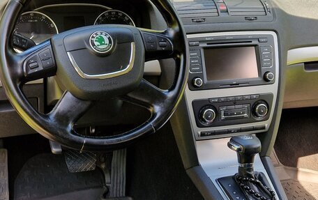 Skoda Octavia, 2011 год, 950 000 рублей, 7 фотография