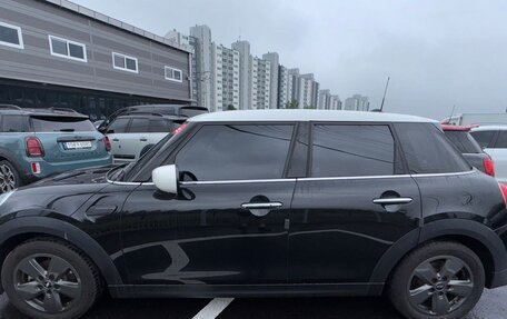 MINI Hatch, 2022 год, 1 950 000 рублей, 4 фотография