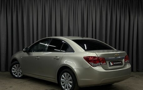 Chevrolet Cruze II, 2011 год, 579 888 рублей, 3 фотография