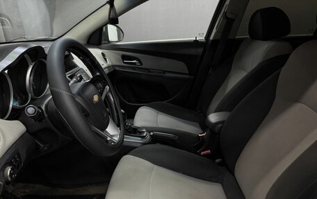 Chevrolet Cruze II, 2011 год, 579 888 рублей, 5 фотография