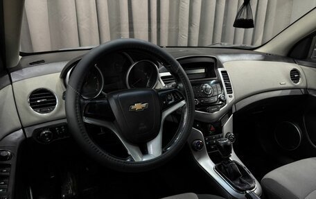 Chevrolet Cruze II, 2011 год, 579 888 рублей, 7 фотография