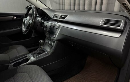 Volkswagen Passat B7, 2012 год, 939 888 рублей, 18 фотография
