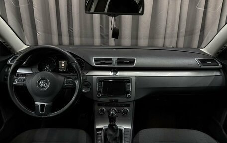 Volkswagen Passat B7, 2012 год, 939 888 рублей, 14 фотография