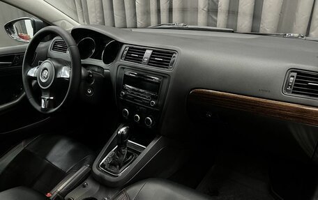 Volkswagen Jetta VI, 2015 год, 1 179 900 рублей, 14 фотография