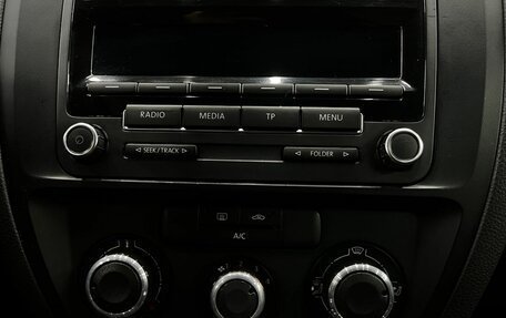 Volkswagen Jetta VI, 2015 год, 1 179 900 рублей, 17 фотография