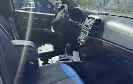 Hyundai Santa Fe III рестайлинг, 2006 год, 900 000 рублей, 22 фотография