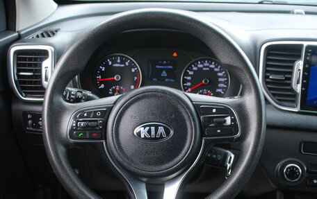 KIA Sportage IV рестайлинг, 2018 год, 2 150 000 рублей, 13 фотография