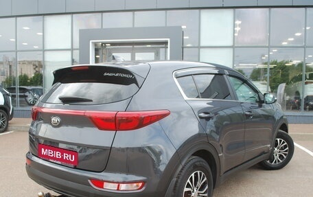 KIA Sportage IV рестайлинг, 2018 год, 2 150 000 рублей, 5 фотография