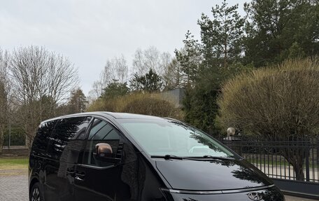 Hyundai Staria, 2021 год, 4 650 000 рублей, 4 фотография