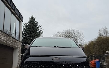 Hyundai Staria, 2021 год, 4 650 000 рублей, 3 фотография