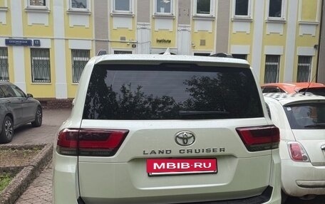 Toyota Land Cruiser, 2022 год, 12 300 000 рублей, 4 фотография