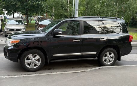 Toyota Land Cruiser 200, 2012 год, 2 500 000 рублей, 2 фотография