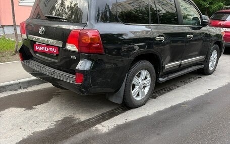Toyota Land Cruiser 200, 2012 год, 2 500 000 рублей, 4 фотография