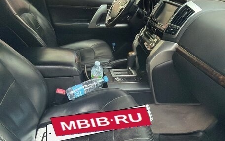 Toyota Land Cruiser 200, 2012 год, 2 500 000 рублей, 5 фотография