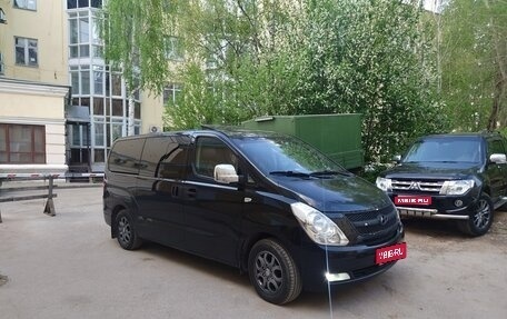 Hyundai Grand Starex Grand Starex I рестайлинг 2, 2011 год, 1 550 000 рублей, 1 фотография