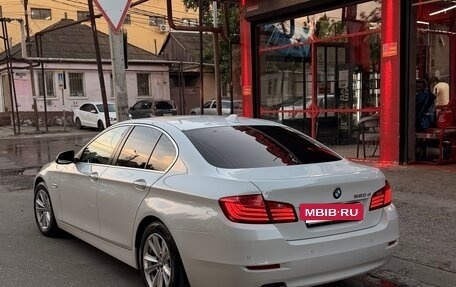 BMW 5 серия, 2015 год, 1 800 000 рублей, 4 фотография