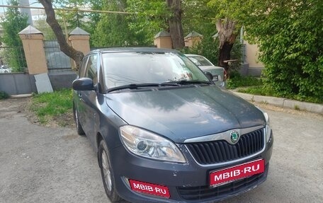 Skoda Fabia II, 2011 год, 400 000 рублей, 1 фотография