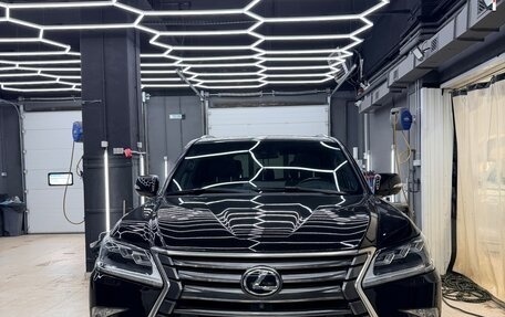 Lexus LX III, 2017 год, 6 990 000 рублей, 1 фотография