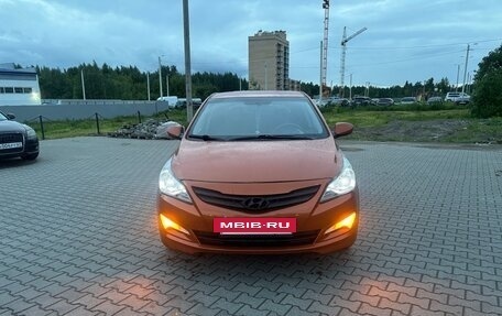 Hyundai Solaris II рестайлинг, 2015 год, 990 000 рублей, 3 фотография