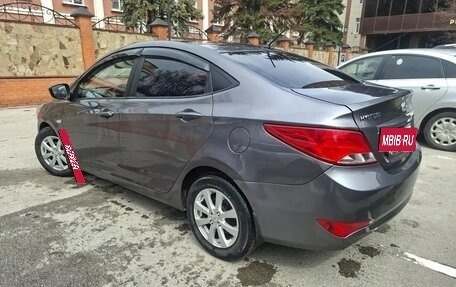Hyundai Solaris II рестайлинг, 2015 год, 870 000 рублей, 6 фотография