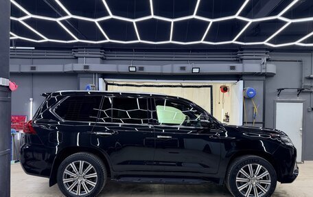 Lexus LX III, 2017 год, 6 990 000 рублей, 2 фотография