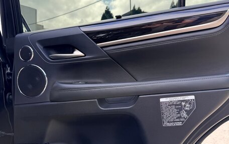 Lexus LX III, 2017 год, 6 990 000 рублей, 19 фотография
