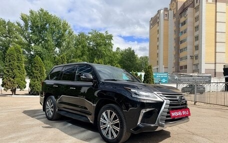 Lexus LX III, 2017 год, 6 990 000 рублей, 11 фотография