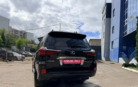 Lexus LX III, 2017 год, 6 990 000 рублей, 9 фотография