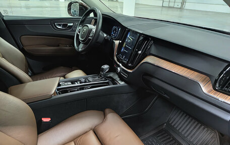 Volvo XC60 II, 2018 год, 4 150 000 рублей, 13 фотография