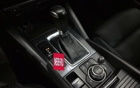Mazda 6, 2018 год, 1 940 000 рублей, 19 фотография