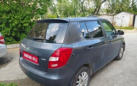 Skoda Fabia II, 2011 год, 400 000 рублей, 5 фотография