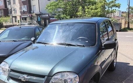 Chevrolet Niva I рестайлинг, 2012 год, 560 000 рублей, 2 фотография