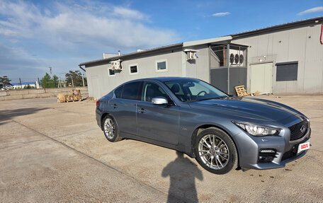 Infiniti Q50 I рестайлинг, 2014 год, 2 050 000 рублей, 2 фотография