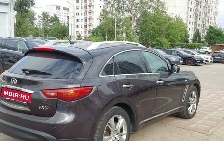 Infiniti FX II, 2013 год, 2 250 000 рублей, 7 фотография