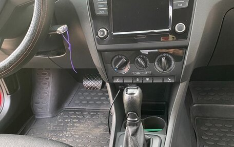 Skoda Rapid I, 2017 год, 1 050 000 рублей, 19 фотография