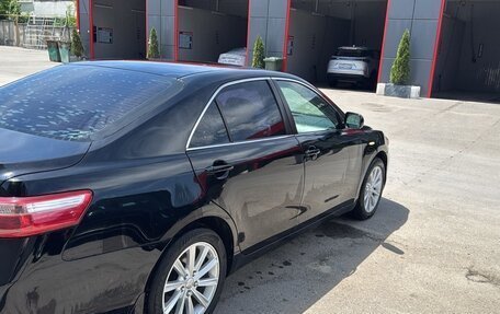 Toyota Camry, 2008 год, 940 000 рублей, 4 фотография