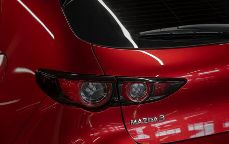 Mazda 3, 2019 год, 2 100 000 рублей, 22 фотография