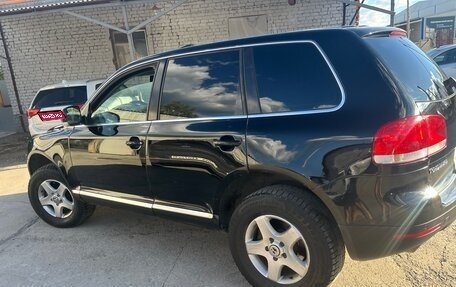 Volkswagen Touareg III, 2005 год, 680 000 рублей, 1 фотография