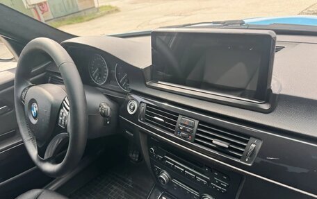 BMW 3 серия, 2010 год, 1 495 000 рублей, 12 фотография