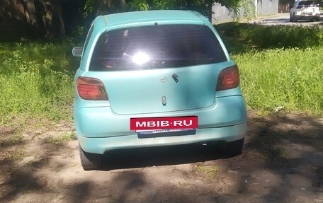 Toyota Vitz, 2000 год, 250 000 рублей, 3 фотография