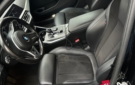 BMW 3 серия, 2021 год, 3 650 000 рублей, 10 фотография