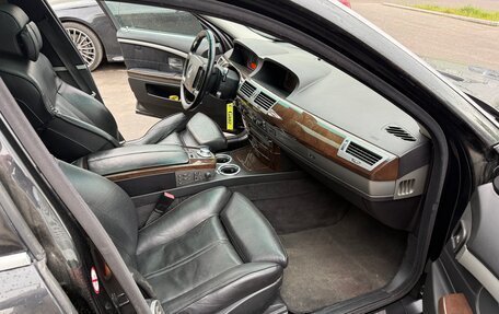 BMW 7 серия, 2004 год, 570 000 рублей, 10 фотография